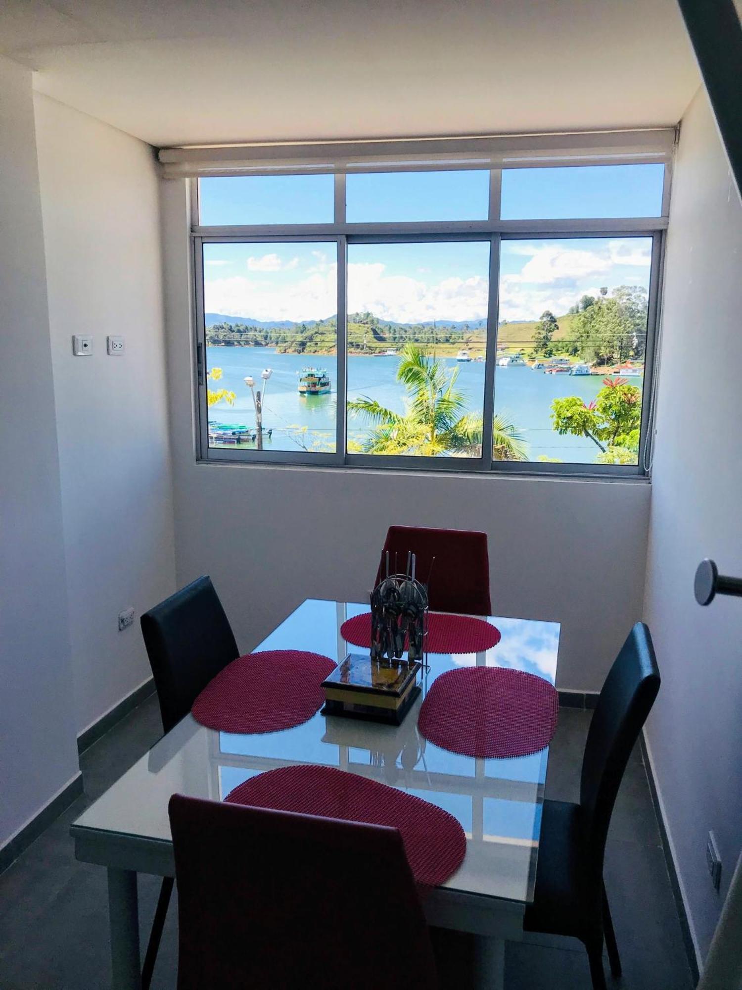 Aptos Vista Al Embalse, Frente Al Lago, Restaurantes, Bares Guatapé Kamer foto